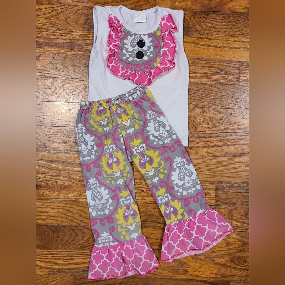 Cute Pink & Grey Boutique Outfit Size XS 12-18 Months